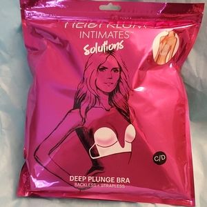 Heidi Klum Intimates Strapless  Bra C/D